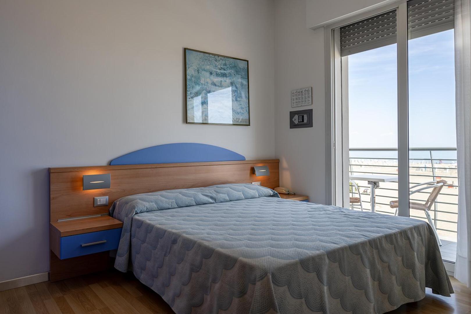 קאורלה Hotel Riviera מראה חיצוני תמונה